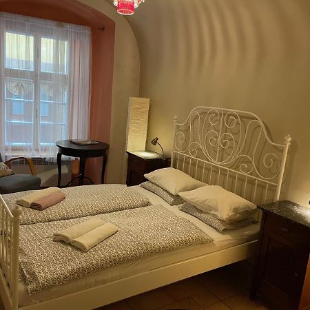 Mala Strana Apartment 1 Прага Экстерьер фото