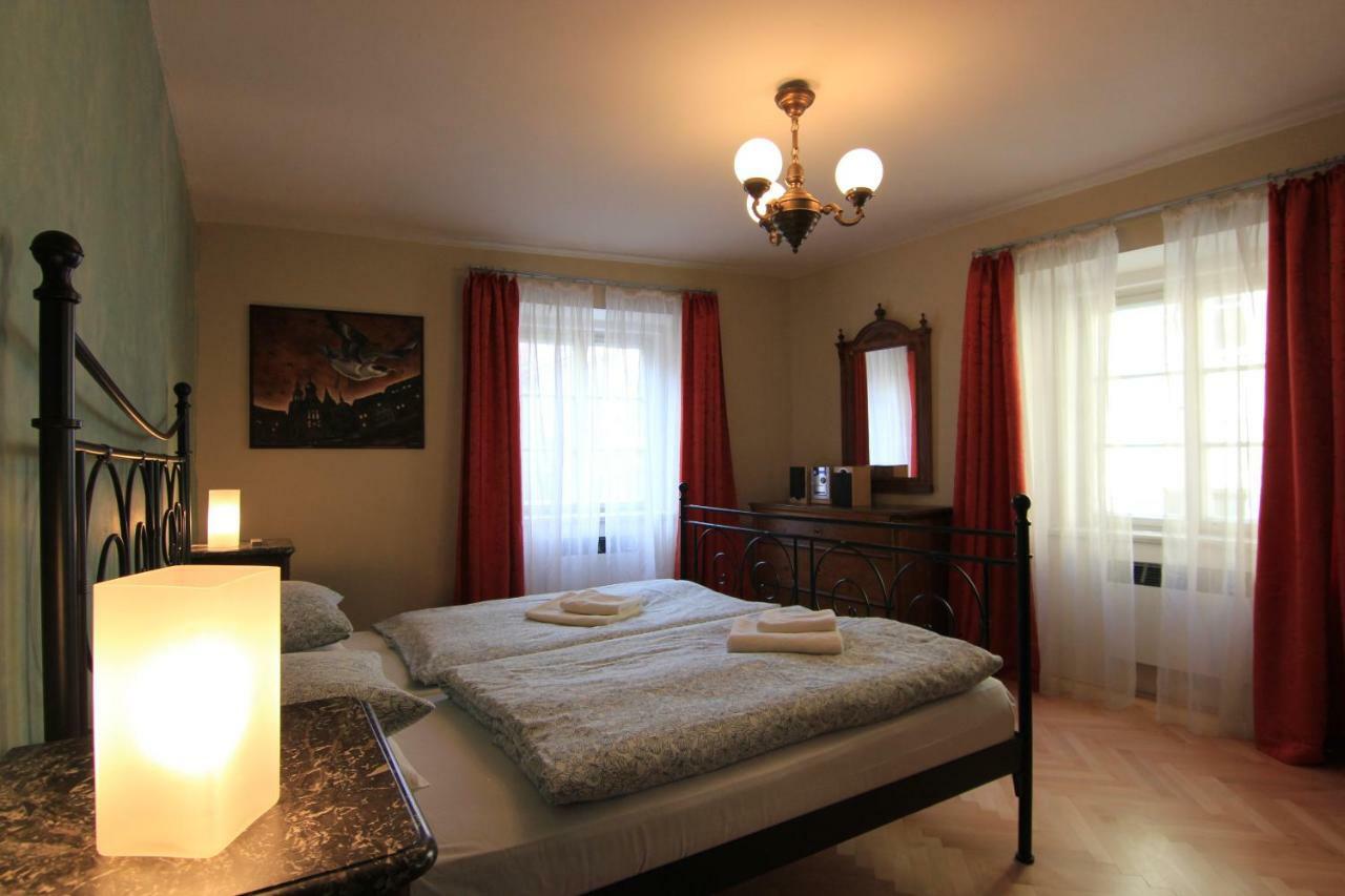 Mala Strana Apartment 1 Прага Экстерьер фото