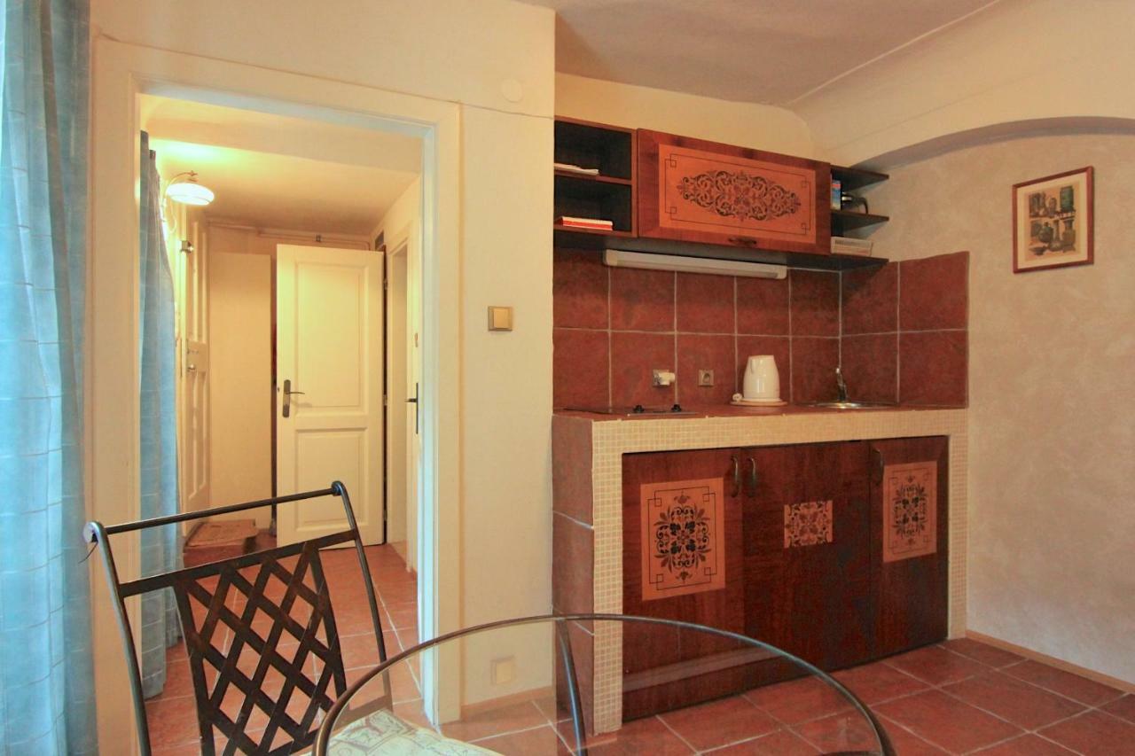 Mala Strana Apartment 1 Прага Экстерьер фото